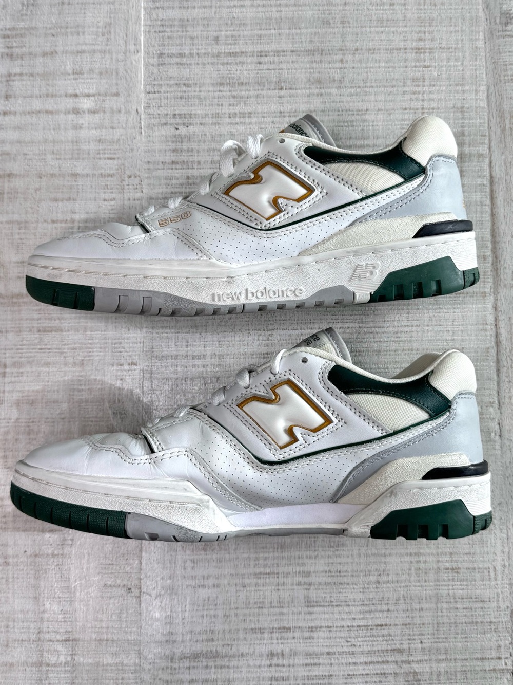 New Balance 550 White Nightwatch Green Grey Sneakers Men’s 6.5 - Picture 6 of 12